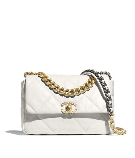 chanel 19 borsa grande|borse chanel poco prezzo.